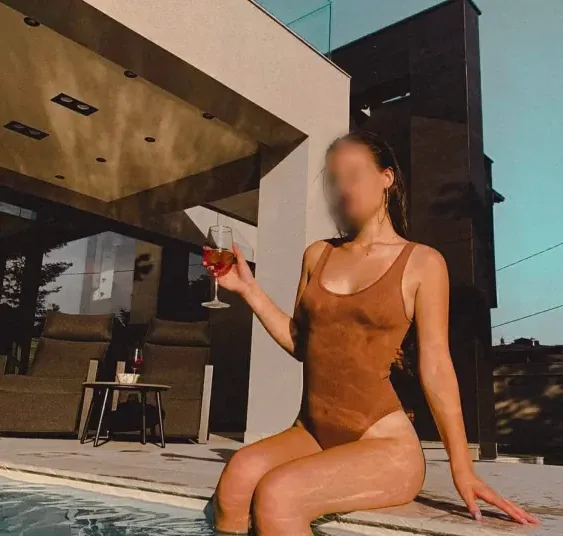 Yasmine, 30 anni